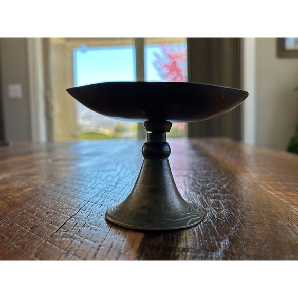 Vintage Chinese Brass Hand-Etched Pedestal Trinket Dish - Picture 3 of 10